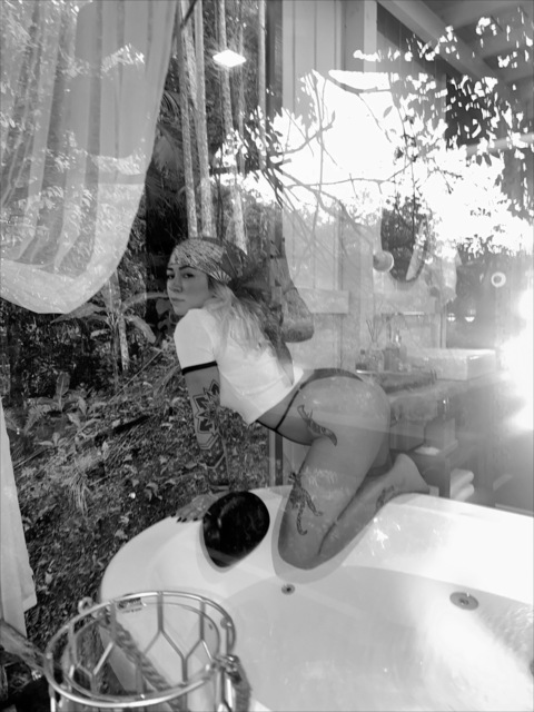 Foto de cabeçalho do OnlyFans firetale