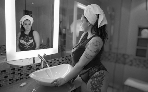 OnlyFansのヘッダー画像 geheimnis_xx