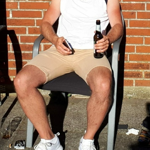 Gambar header OnlyFans germankink