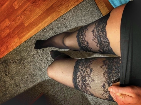 OnlyFansのヘッダー画像 girlznk