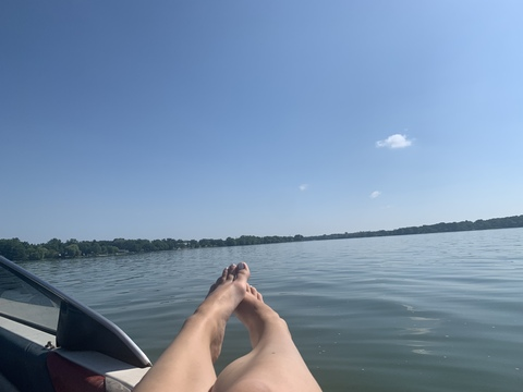 Image d'en-tête OnlyFans glassescutie24