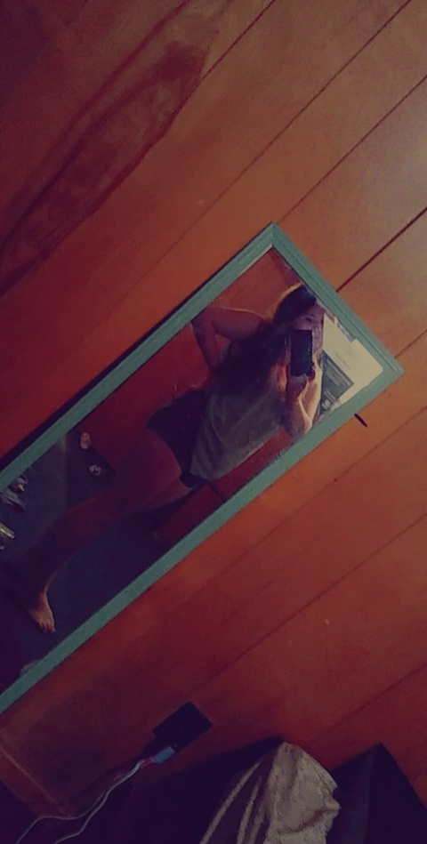 OnlyFansのヘッダー画像 hayleeboo