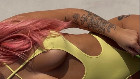 Obraz w nagłówku OnlyFans honeypaige