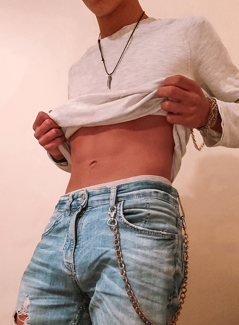 오직 팬들만 볼 수 있는 hyndiano의 헤더 사진