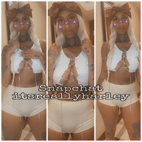 Gambar header OnlyFans itsblacharley