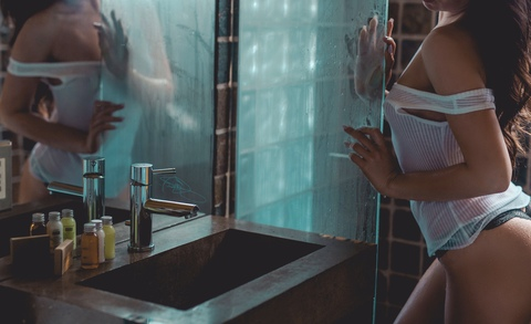 Gambar header OnlyFans itsdevi