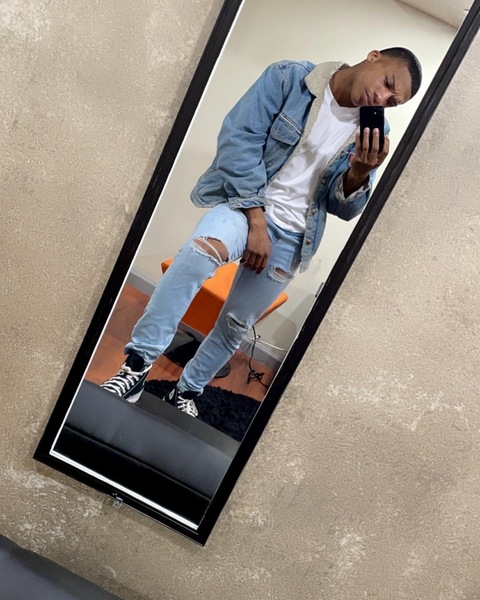 Gambar header OnlyFans itshimlos