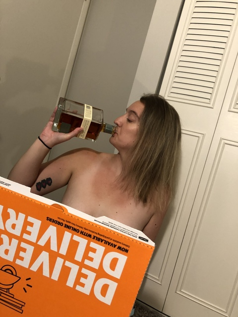 OnlyFansのヘッダー画像 itsjustbru