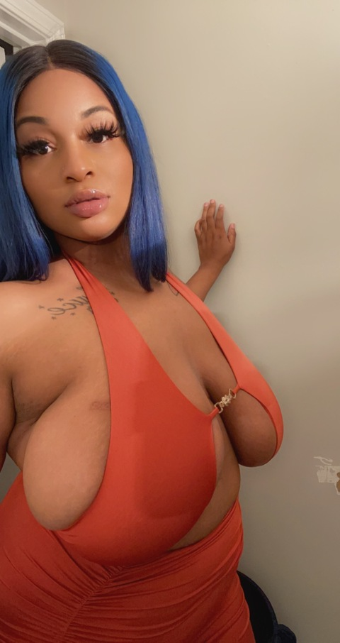 OnlyFans Header Bild itsnayhoee1