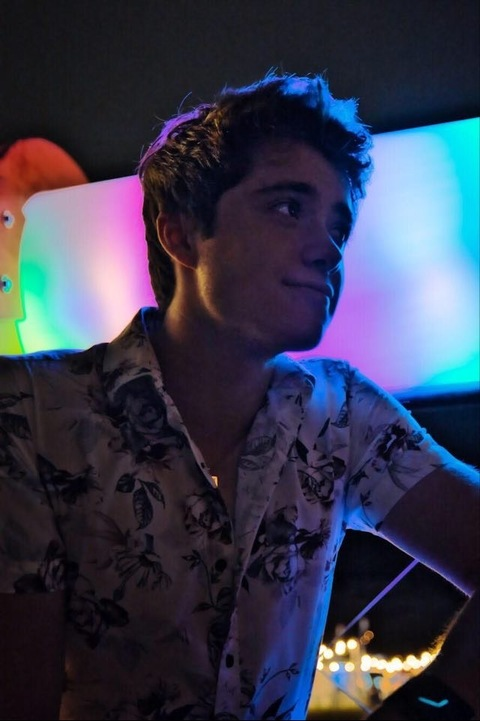 오직 팬들만 볼 수 있는 itssooshi의 헤더 사진