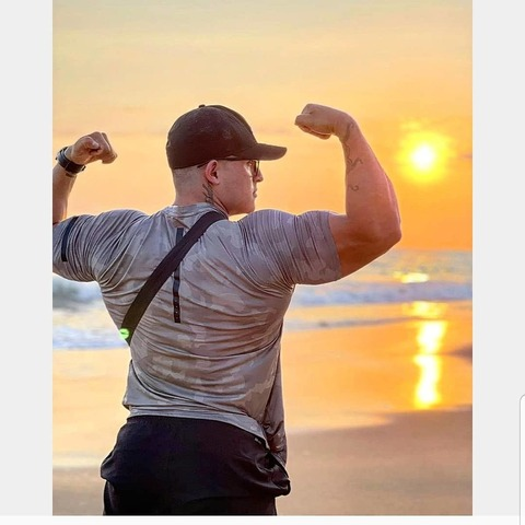 Obraz w nagłówku OnlyFans izakalvarado22