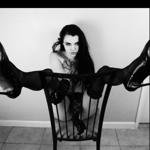 OnlyFans हेडर चित्र j_beck26