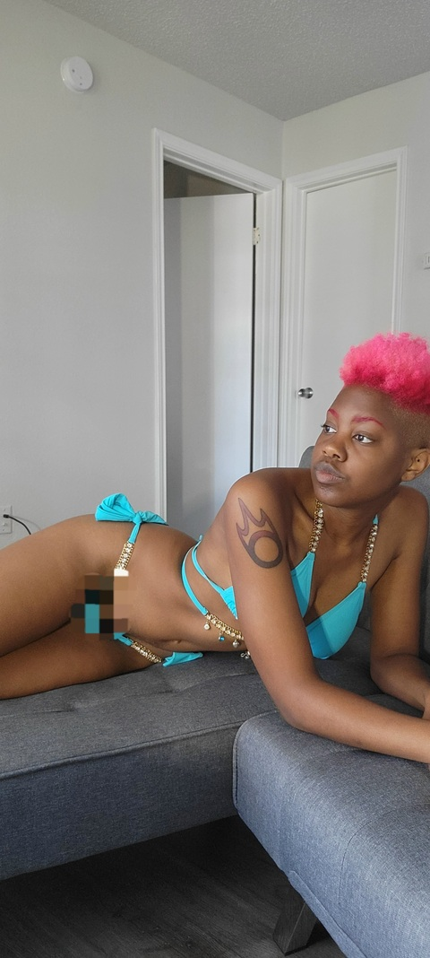 OnlyFans हेडर चित्र jagthebody