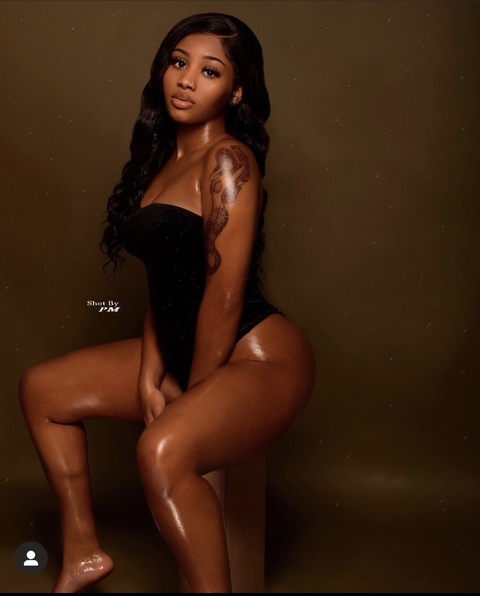 Gambar header OnlyFans jclare