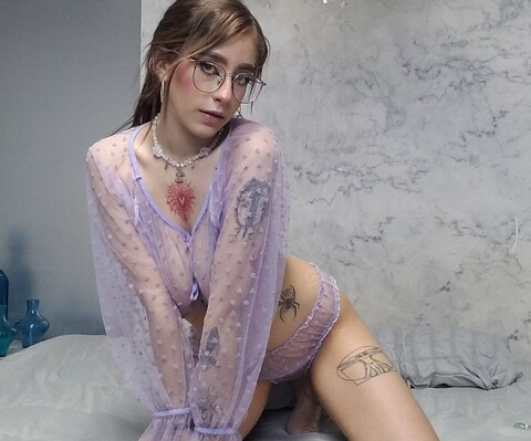 Imagen de encabezado de OnlyFans de junewtw