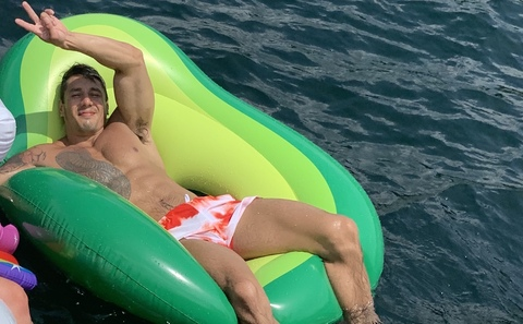 OnlyFansのヘッダー画像 jupiterman