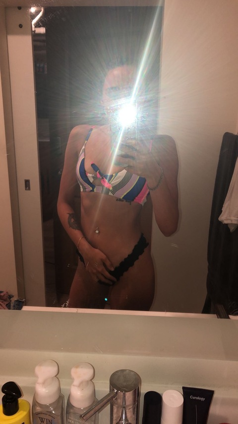 OnlyFans header picture k_yourhighness