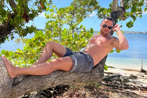 AlleenFans kopafbeelding karlj_stripped