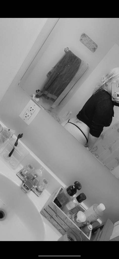 Image d'en-tête OnlyFans katesbrown