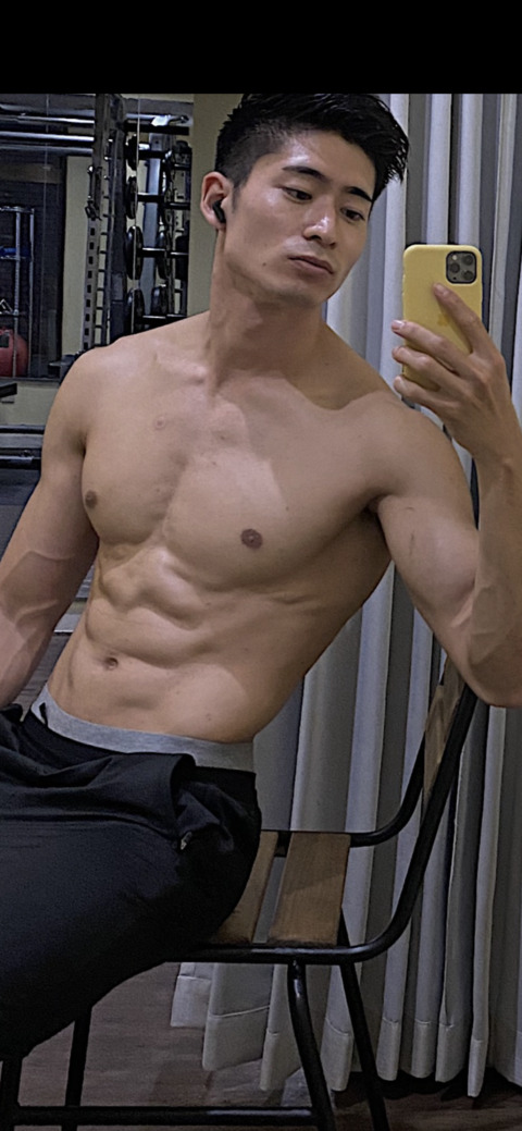 OnlyFans हेडर चित्र kensantko