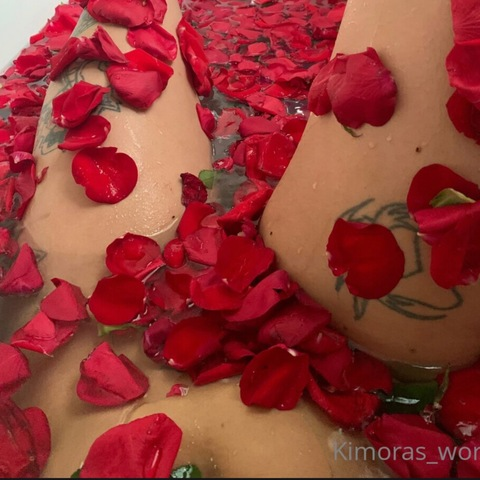 OnlyFansのヘッダー画像 kimoras_world