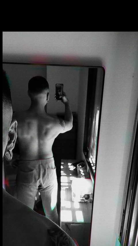 صورة رأس OnlyFans kingcock77