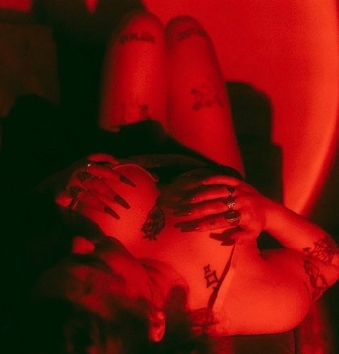 Снимка на заглавието на OnlyFans kittykarly