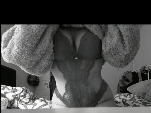 Imagen de encabezado de OnlyFans de kkristiina