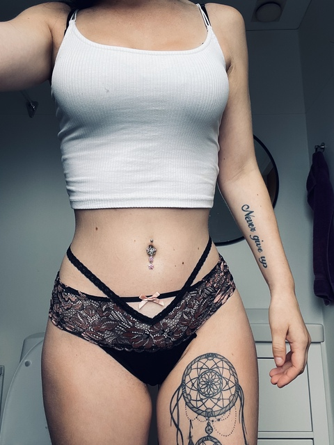 OnlyFans Header Bild larrebarre
