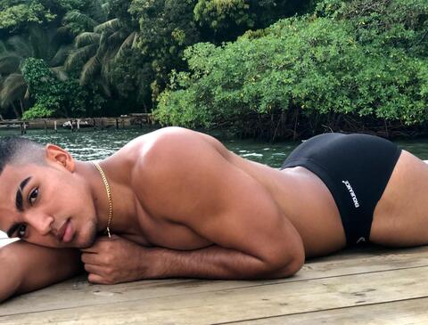 OnlyFans हेडर चित्र lesliezion4