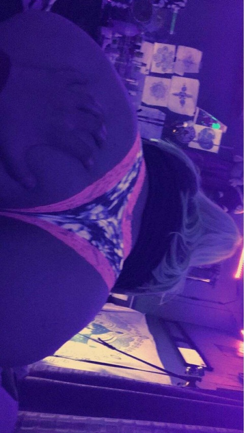 OnlyFans हेडर चित्र lilugly333