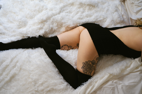 OnlyFans Header Bild loonafree