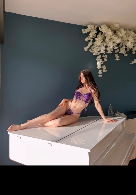 Imagen de encabezado de OnlyFans de love_elli