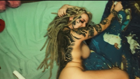 Картинка шапки OnlyFans luckylou_666