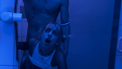 오직 팬들만 볼 수 있는 lucydlove의 헤더 사진