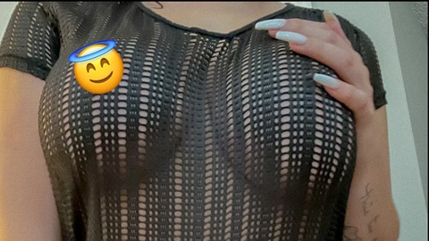 OnlyFans header picture lyssaugust