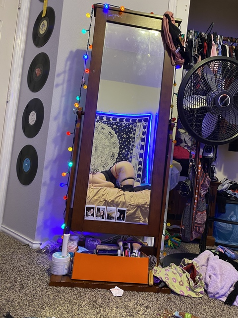 Immagine dell'intestazione OnlyFans madimm