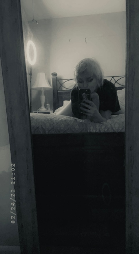 Obraz w nagłówku OnlyFans malakairyn