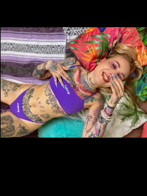 Imagen de encabezado de OnlyFans de malibubaby666