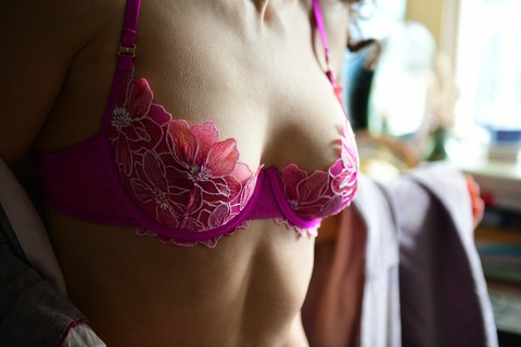 OnlyFans header picture malinawhispers