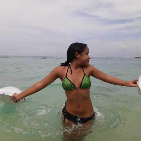 오직 팬들만 볼 수 있는 mariaclara의 헤더 사진