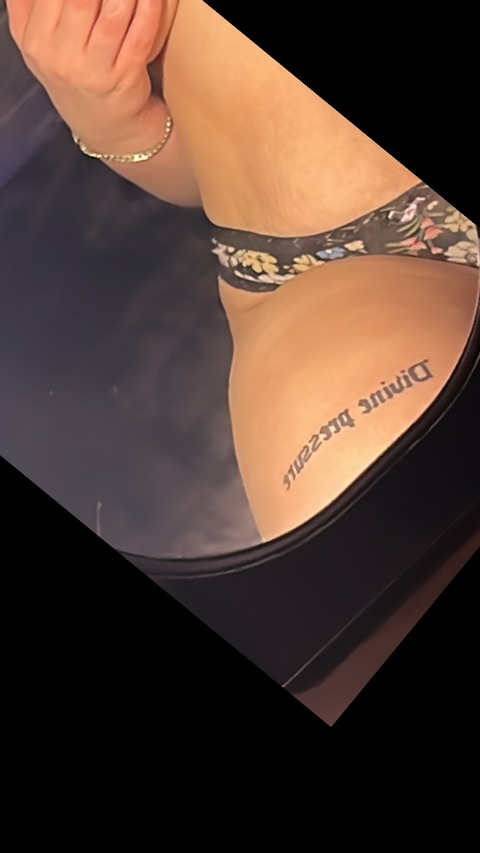 صورة رأس OnlyFans mi7amor