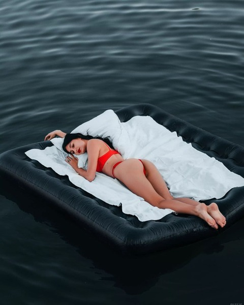 Gambar header OnlyFans mila_breeze_free