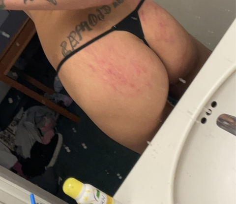 Obraz w nagłówku OnlyFans mimisbody