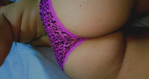 오직 팬들만 볼 수 있는 mirandayeseniaa의 헤더 사진