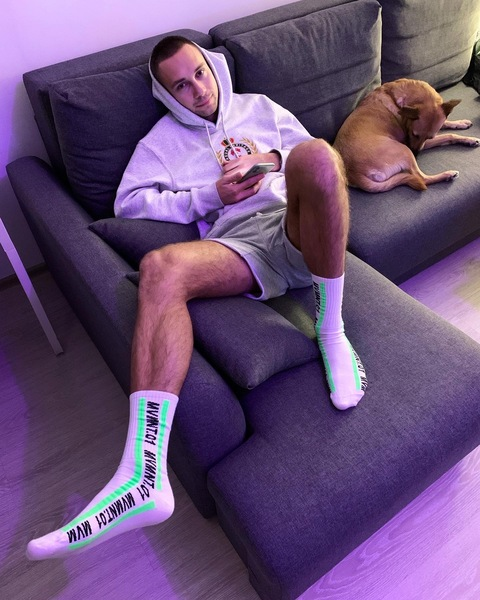 Gambar header OnlyFans mitiagood