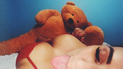 Снимка на заглавието на OnlyFans moneemaree