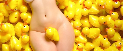 OnlyFans header picture monna_haddid