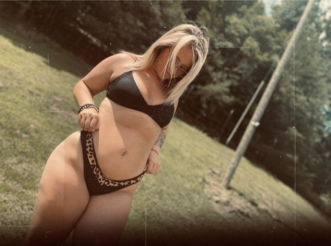 Foto de cabeçalho do OnlyFans montanalegg