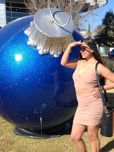 Снимка на заглавието на OnlyFans moolahoni2021